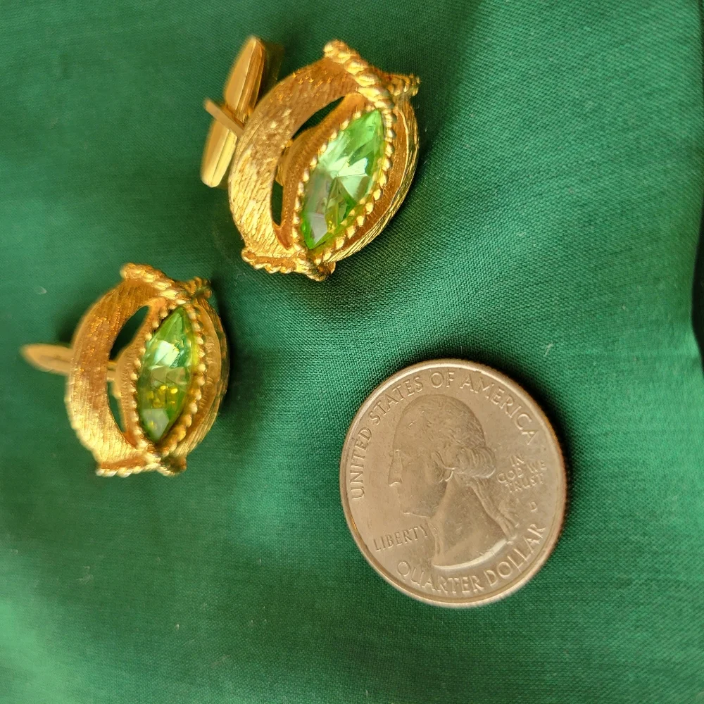 Vintage Cufflinks Green Rhinestone & Gold-tone Corded Metalwork ~ Snazzy! Retro!